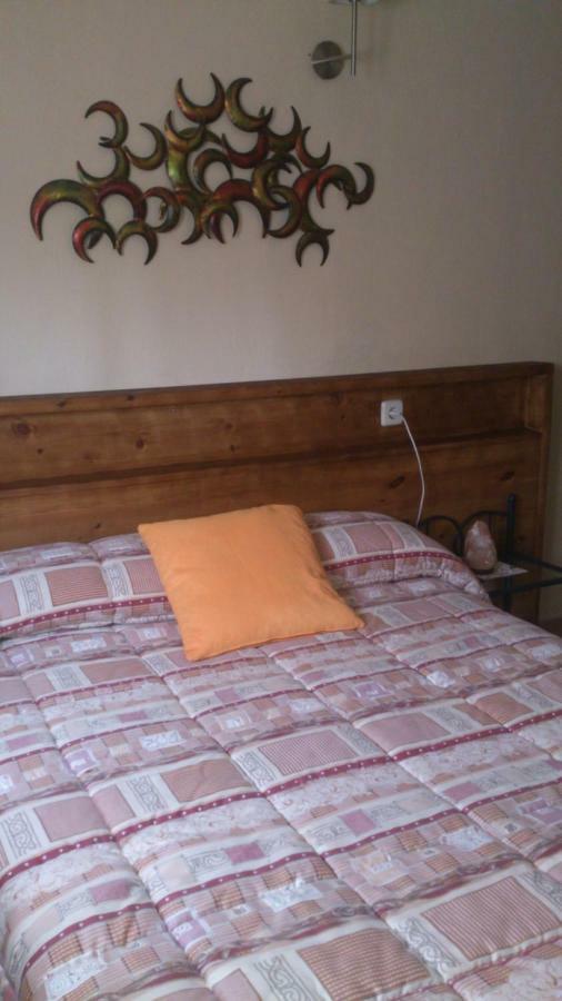 Hotel Rural Grado Del Pico Bagian luar foto