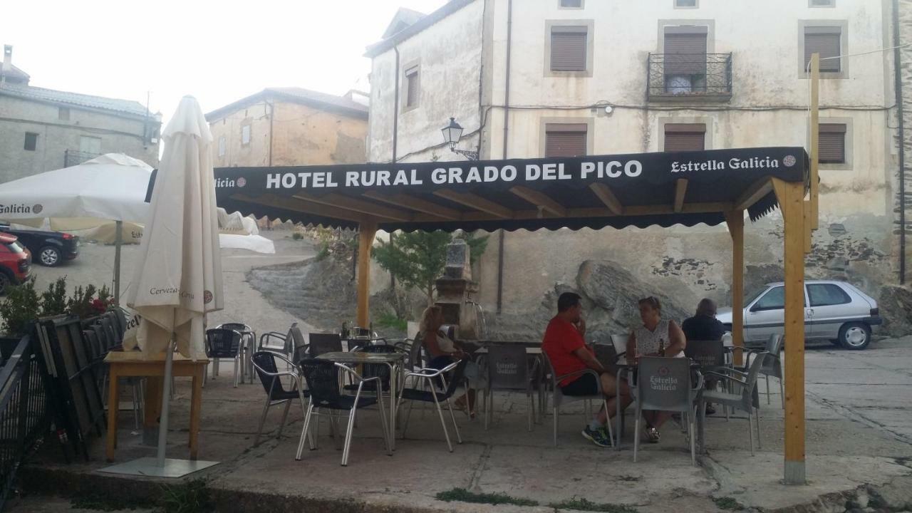 Hotel Rural Grado Del Pico Bagian luar foto