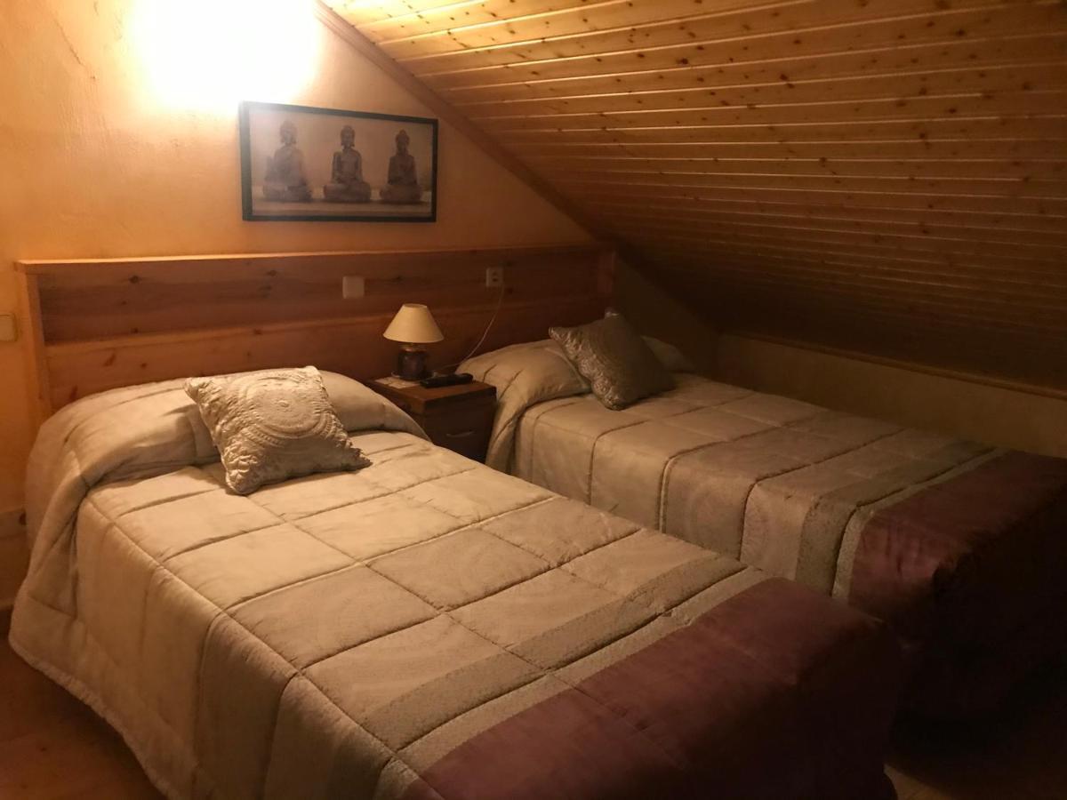 Hotel Rural Grado Del Pico Bagian luar foto